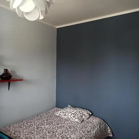 Sunny Apartment *